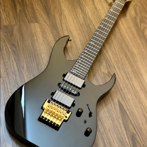 Yamaha Electric Guitar